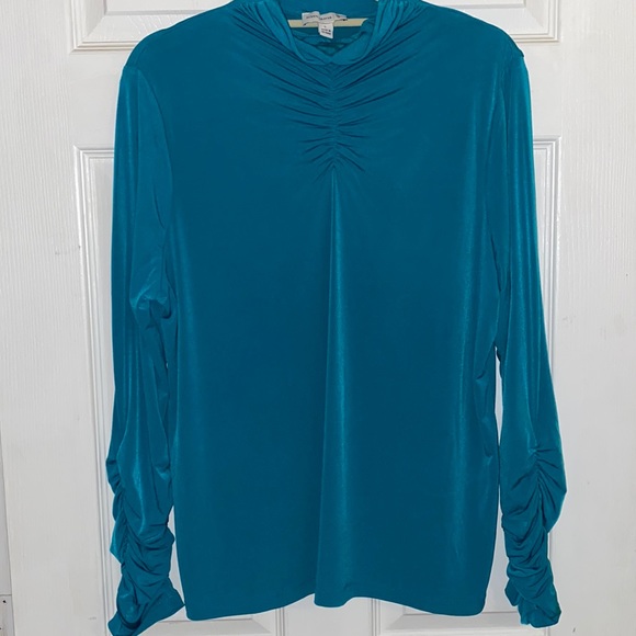 Susan Graver Tops - Susan Graver SZ L. NWOT. Bluish green color.